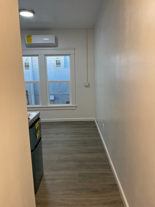 Foto del edificio - 842 S Berendo St