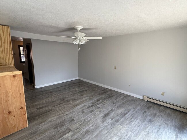 Foto del edificio - 3313 Leland Ln