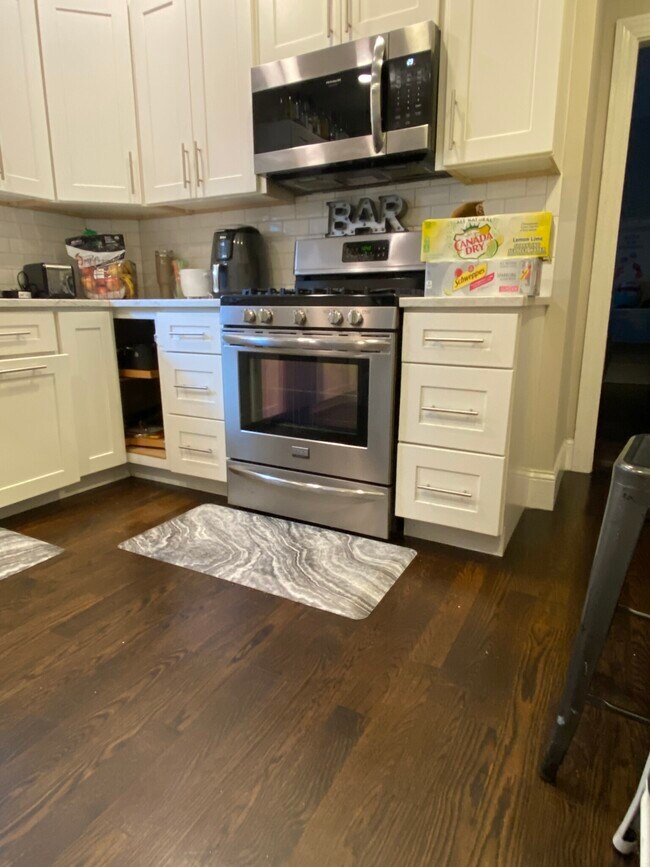 Foto del edificio - 69 Bromfield Rd