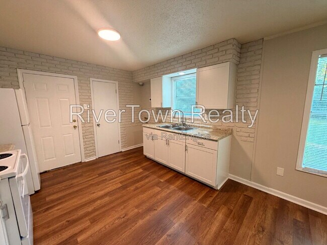 Building Photo - 3347 Elk Point Dr
