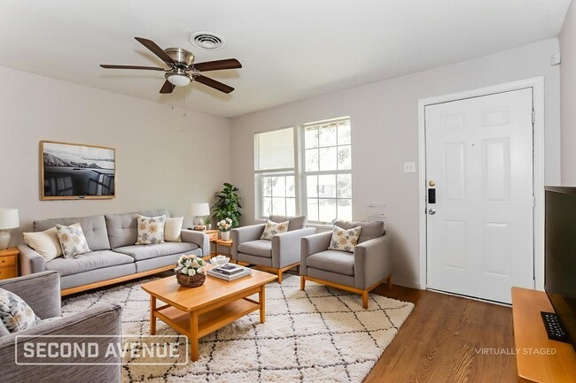 Foto del edificio - 2005 Mt Pleasant Dr