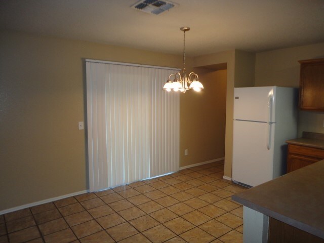 Foto del edificio - 1425 N Thunderbird Ave