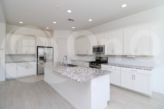 Foto del edificio - 183 E Birchwood Pl