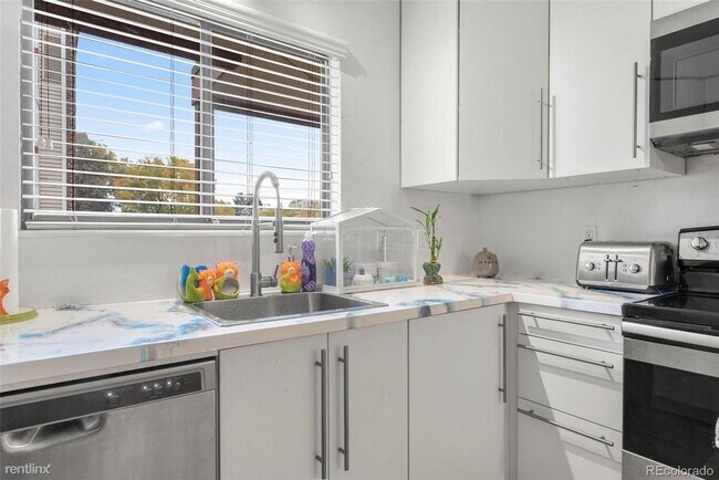 Building Photo - 1 br, 1 bath Condo - 2730 W 86th Ave Apt 39