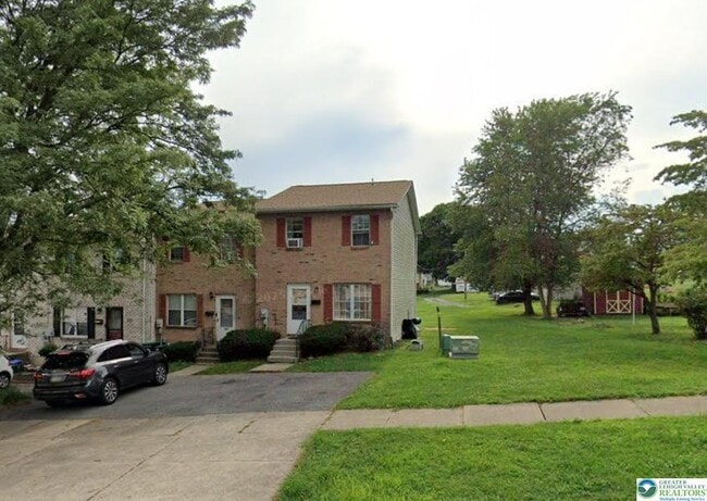 Building Photo - 227 8th Ave
