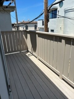 Deck - 121 14th St