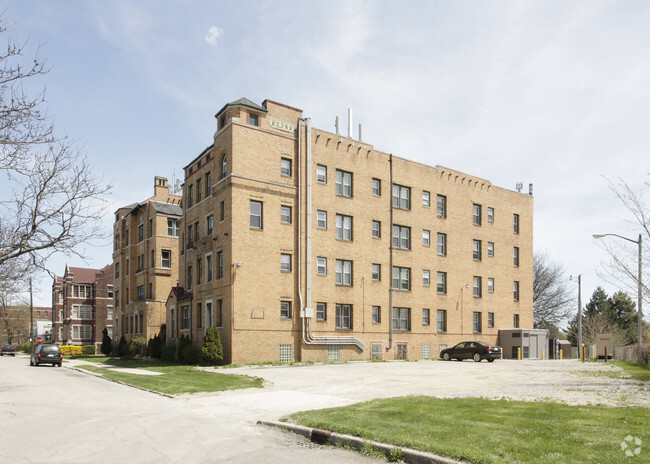 Building Photo - Glynn Court Apartments