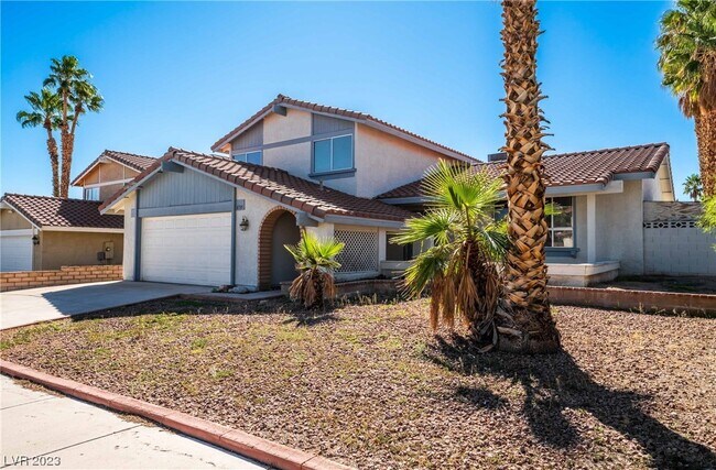 Building Photo - 8705 Isola Dr