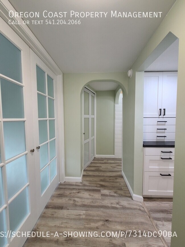 Building Photo - 3bed/1.5bath Home in Nelscott