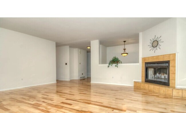 Foto del edificio - 1253 Elder Ave