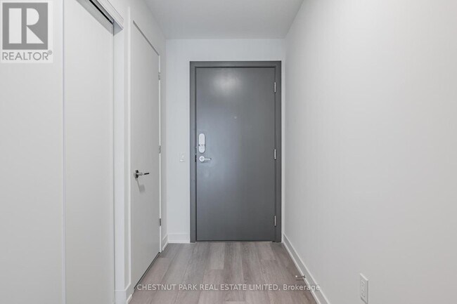 Building Photo - 9 Tecumseth St.
