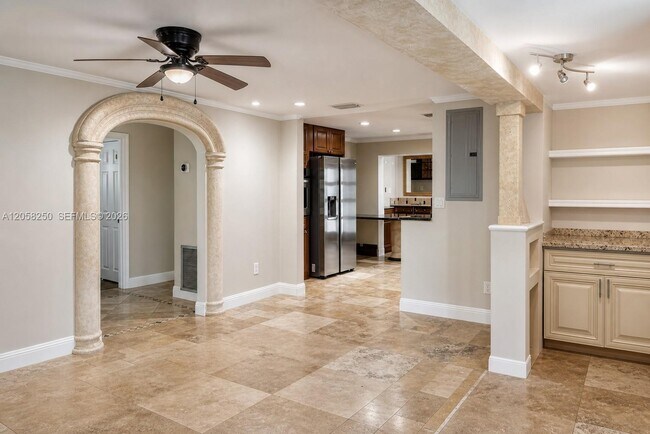 Foto del edificio - 3208 Beacon St