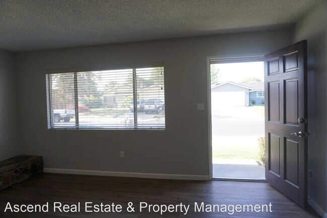 Building Photo - 3 br, 2 bath House - 5321 Curson Ave
