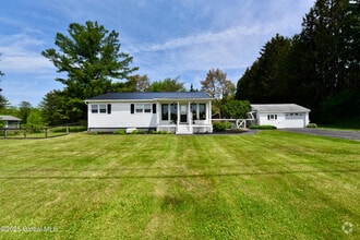 Building Photo - 48 Jenkins Rd