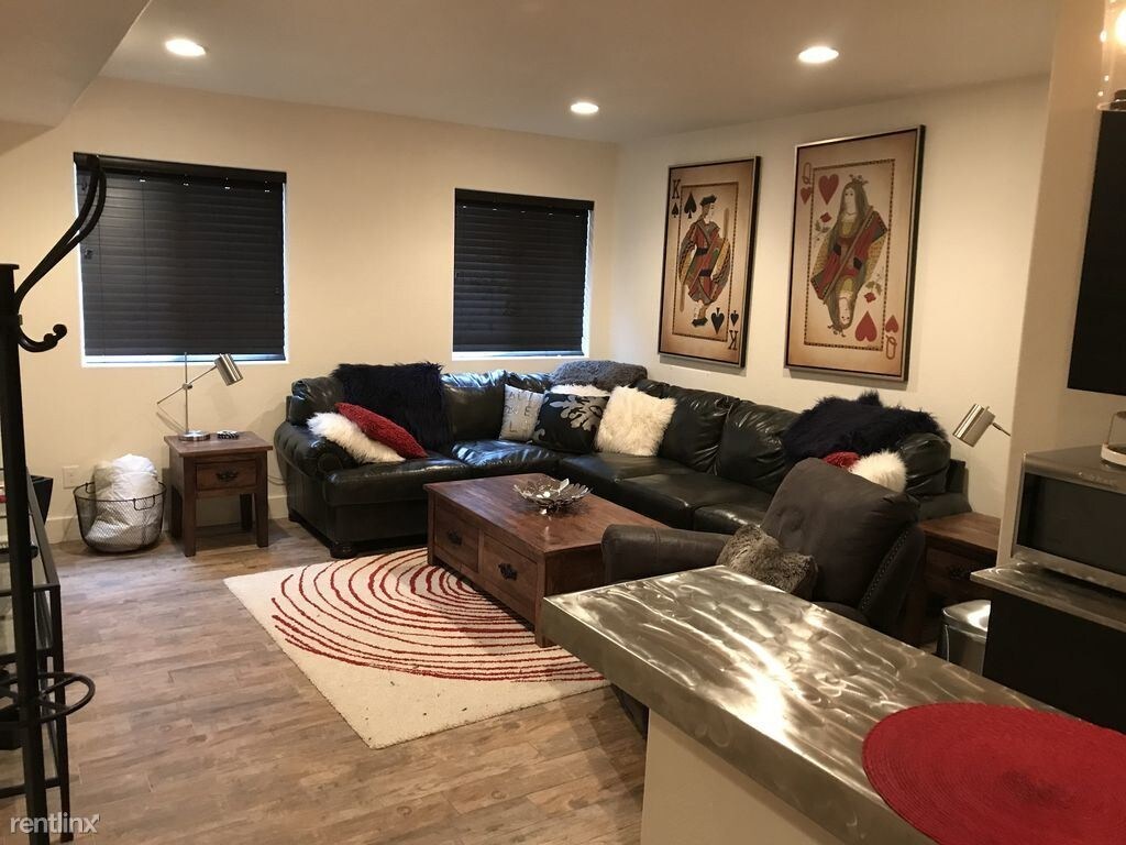Primary Photo - 2 br, 1 bath - 28 W Monument St
