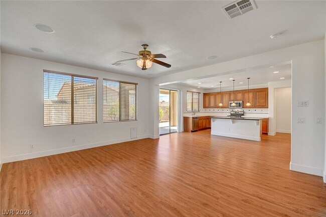 Foto del edificio - 6820 Rolling Boulder St