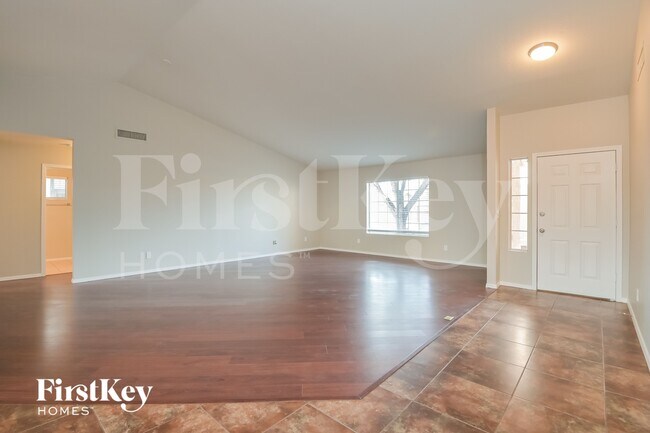 Foto del edificio - 9550 E Caldwell Dr