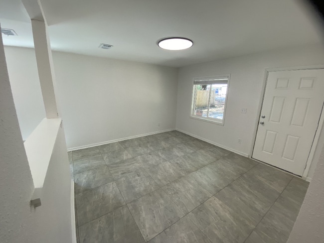 Building Photo - 6367 Metz Rd