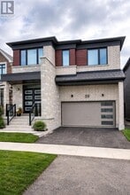 Building Photo - 59 Suzuki St