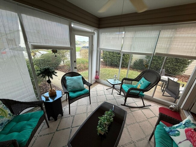 Foto del edificio - Charming SEASONAL 2+2 Villa in the Village of Sabal Chase