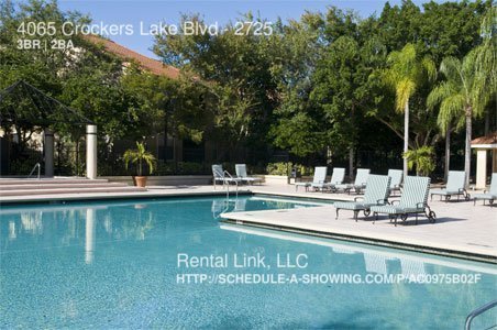 Foto del edificio - 4065 Crockers Lake Blvd
