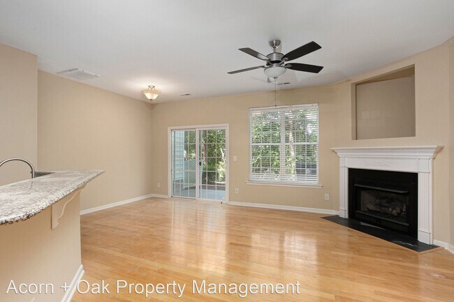 Building Photo - 3 br, 2.5 bath House - 4148 Brenmar Lane