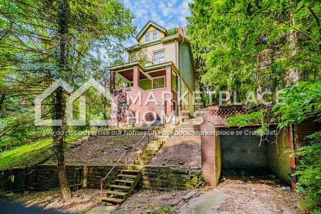 Photo - 97 Royal St House