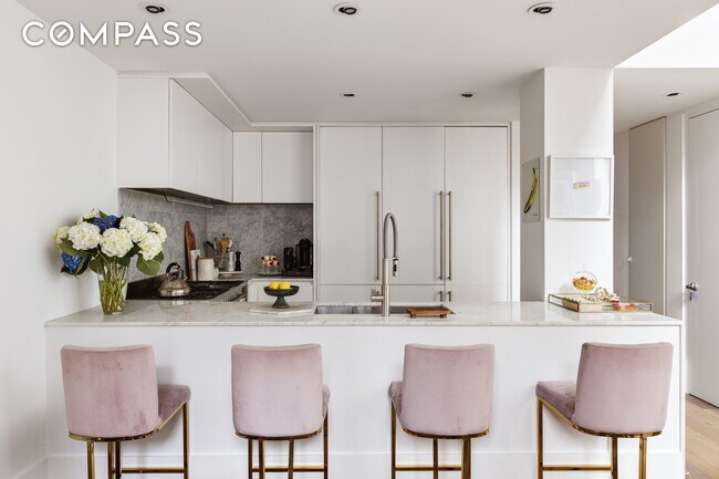 Foto del edificio - 429 Kent Ave