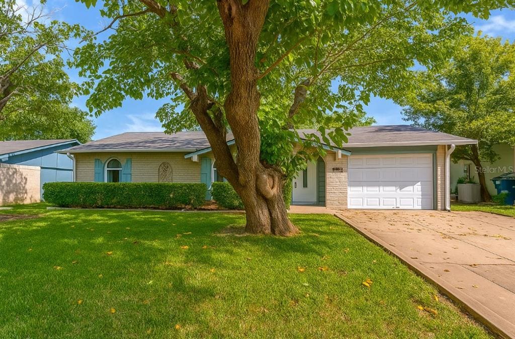 Primary Photo - 8025 Excalibur Ct