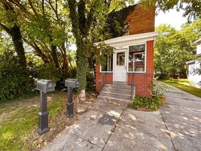 Building Photo - 1783 Sanford St
