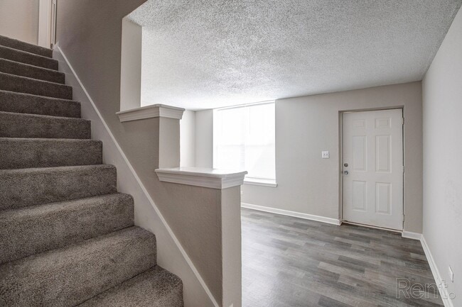 Foto del edificio - Towne at Lakewood Heights