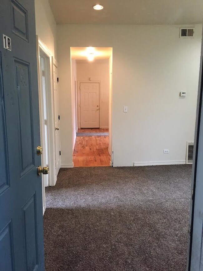 Foto del edificio - 1528 S Lawndale Ave