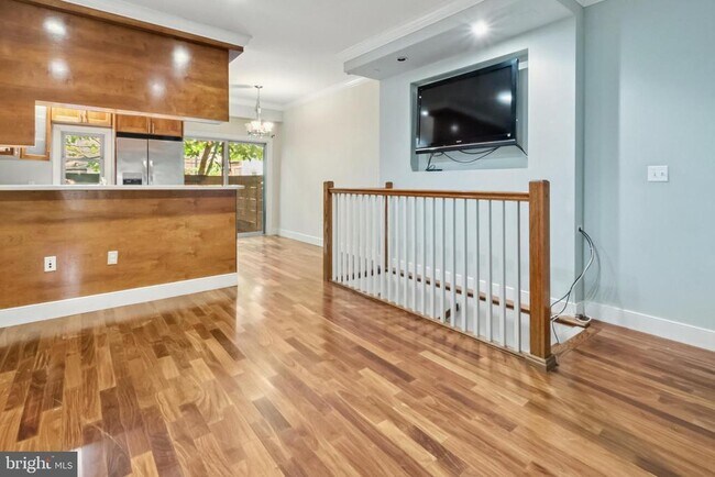Foto del edificio - 2140 Pemberton St
