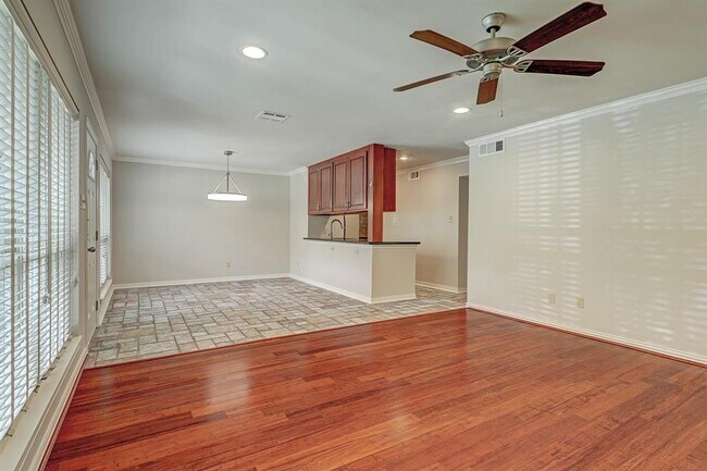 Foto del edificio - 611 Hawthorne St