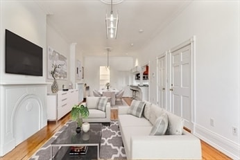 Building Photo - APTS in Everett, Malden, Chelsea & Boston