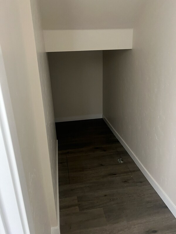 Foto del edificio - 10114 Longtail Dr