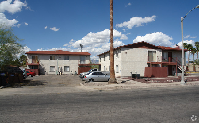 Building Photo - Tucson Boulevard Apartments