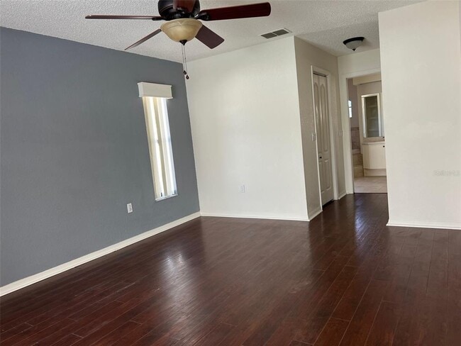 Building Photo - 1061 Archway Dr