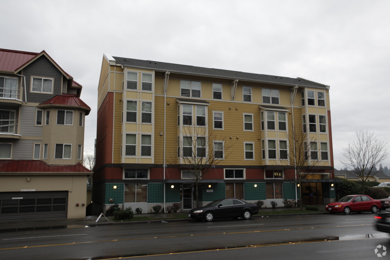Building Photo - Meadowbrook View Apartments