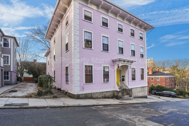 Foto del edificio - 35 Bowen St