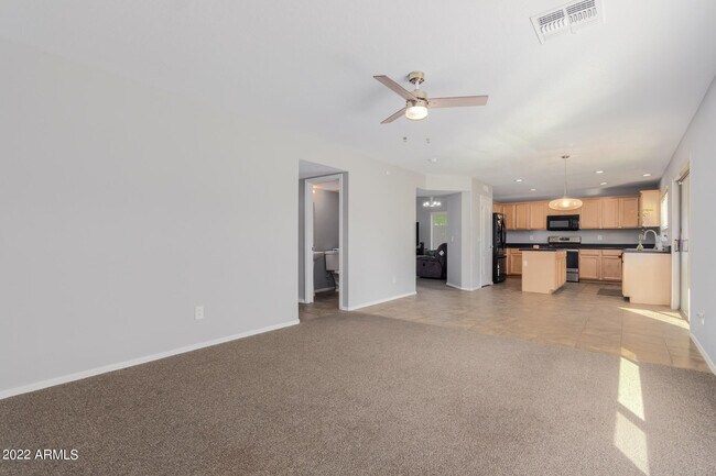 Building Photo - 25577 W Whyman St