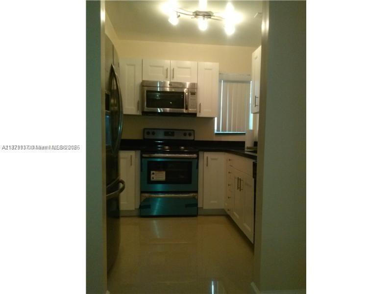 2 bedroom in Hollywood FL 33021 - 2 bedroom in Hollywood FL 33021