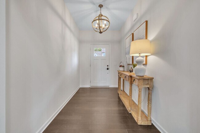 Foto del edificio - Rental Home available in the Falls Grove Community!