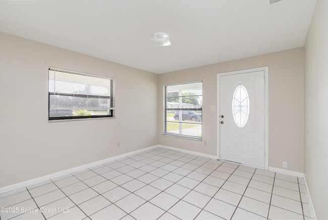 Foto del edificio - 3648 Tomlin Dr