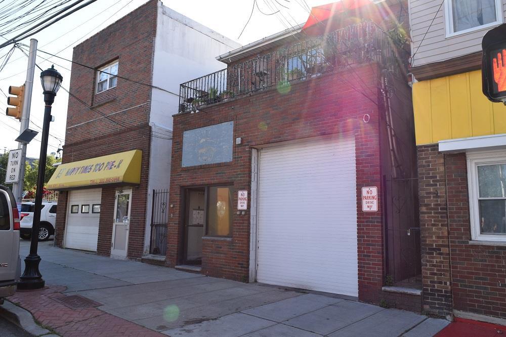 Primary Photo - 908 New York Ave