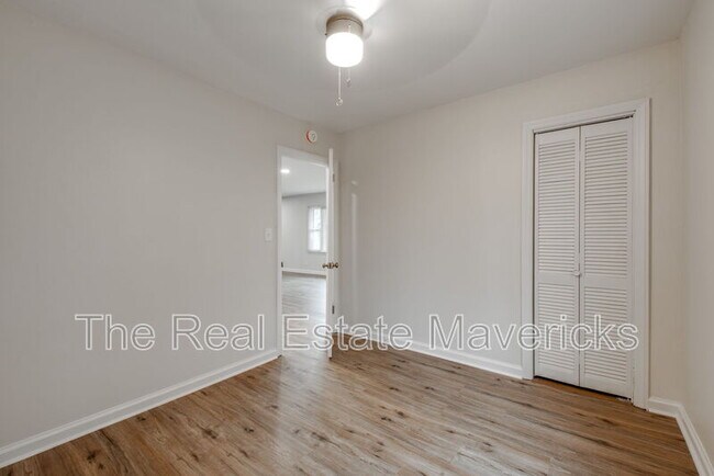 Foto del edificio - 810 Caldonia St