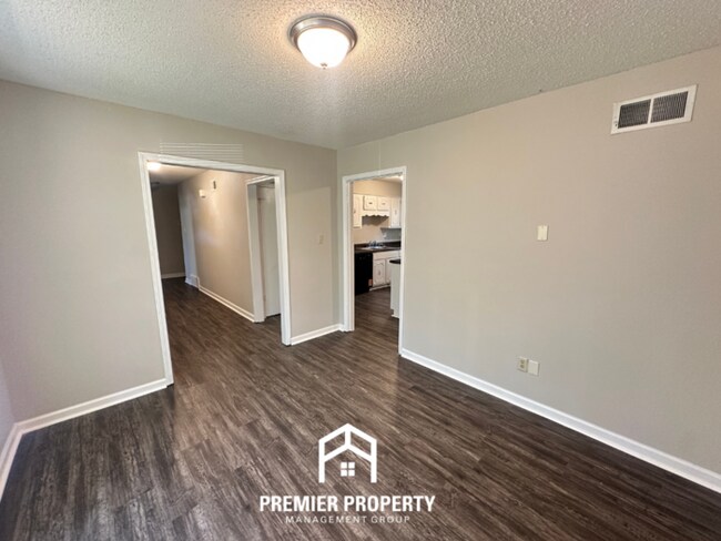 Building Photo - 4556 Trout Valley Dr