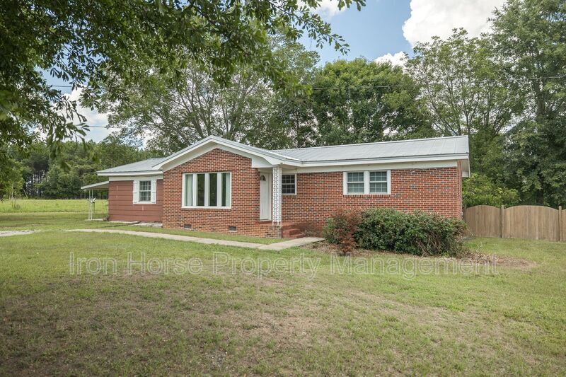 Foto principal - 4200 Hog Mountain Rd