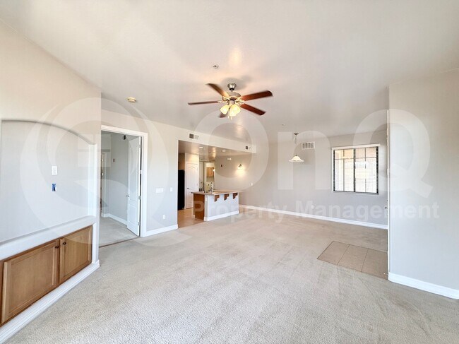 Foto del edificio - 1456 E 9th St