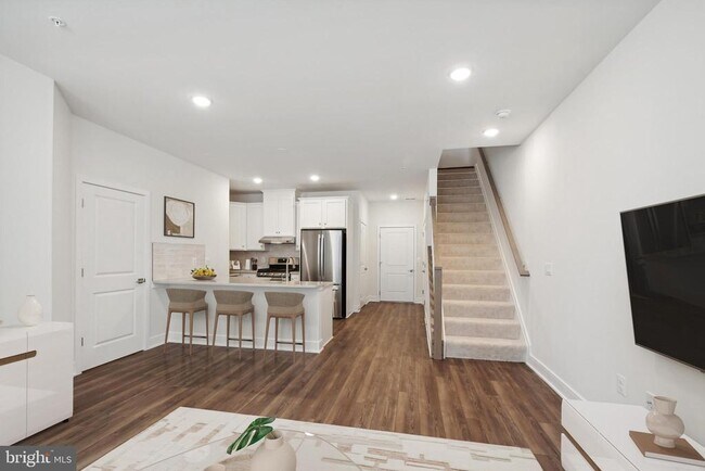 Foto del edificio - 43378 Farringdon Sq